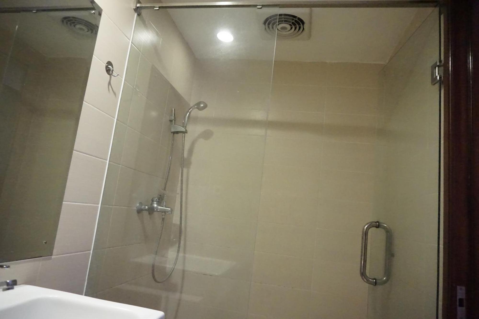 Votel Viure Hotel Jogjakarta Maguwo Extérieur photo